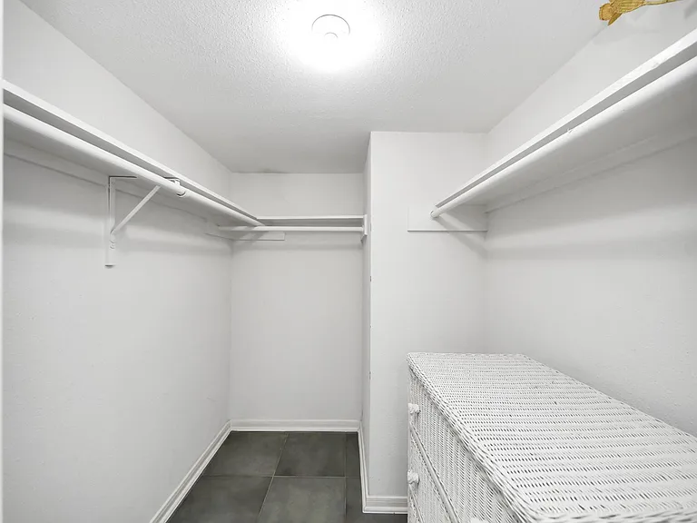 2750 Holly Hall St #911 — Photo 29