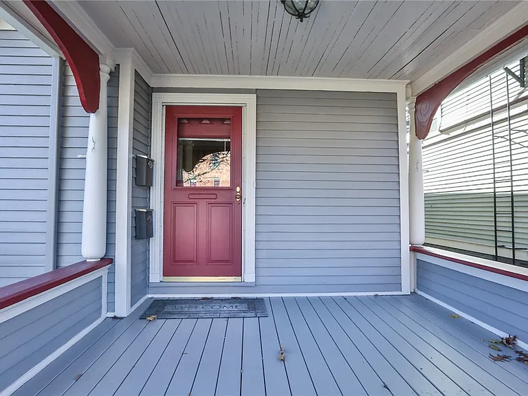 739 University Ave #DOWN — Photo 3