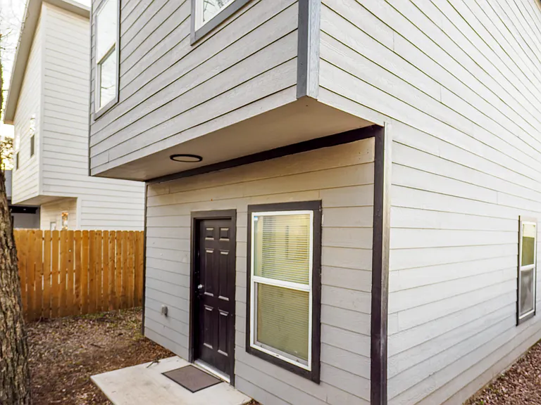 2214 Hooper St — Photo 39