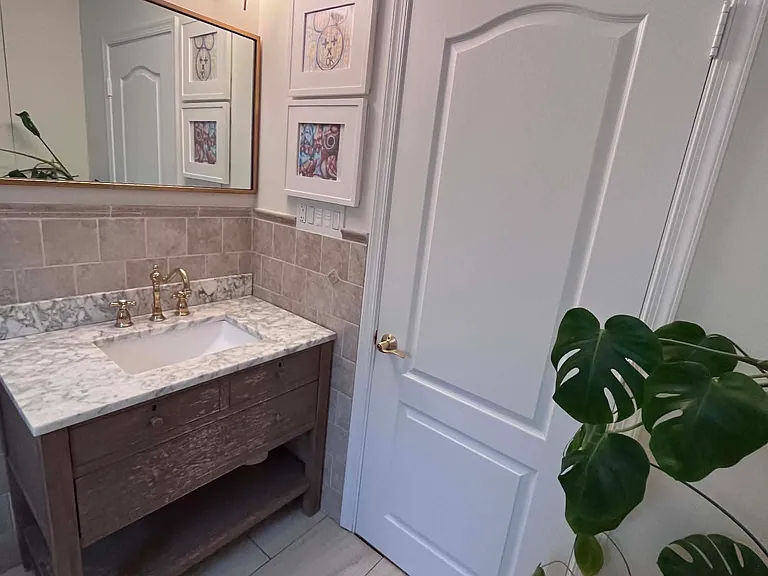 340 Maple St #2 — Photo 1