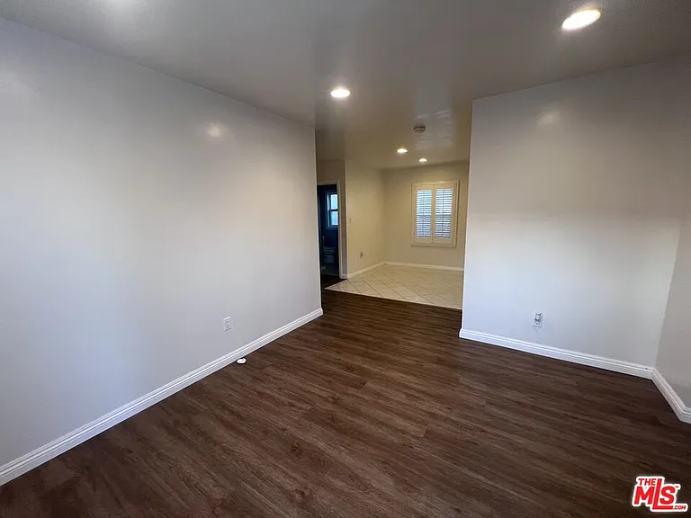 9251 Rio Dell St — Photo 9