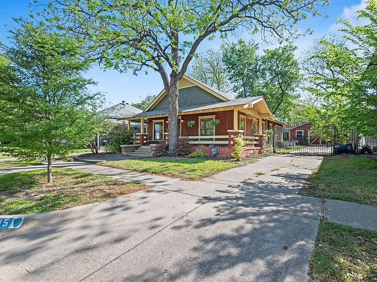 1715 College Ave — Photo 35