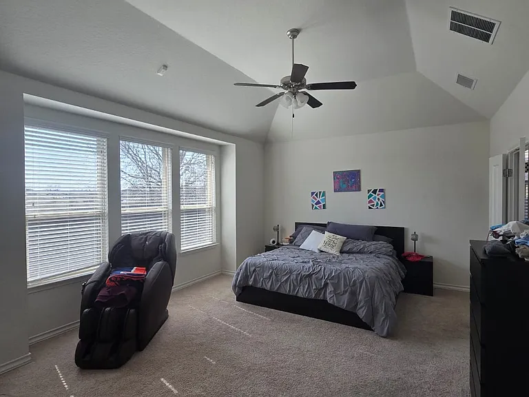 3818 Lariat Way — Photo 9