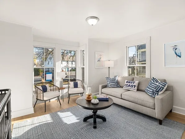 123 Main St #1, Rockport, MA 01966