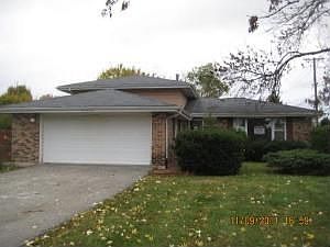 1st image of 10257 S 82nd Ct