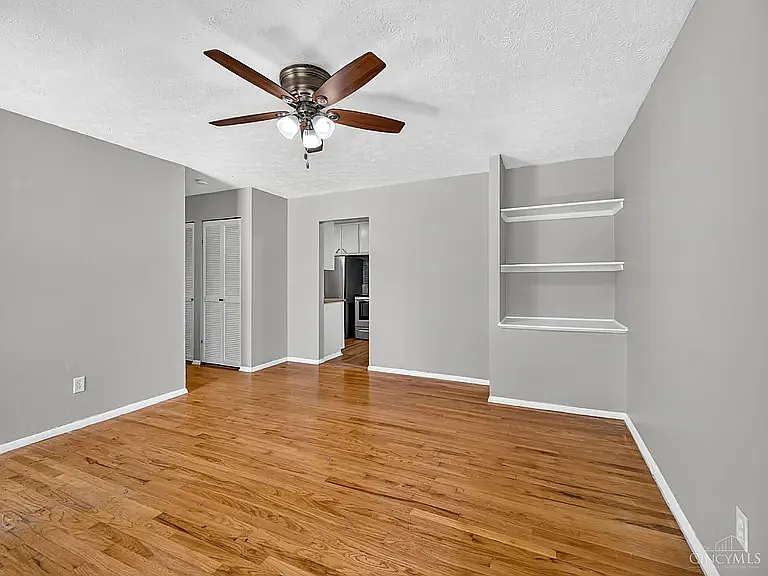 2432 Bracebridge Dr — Photo 3