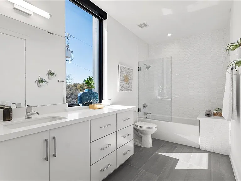 1225 Hillside Ave #4 — Photo 25