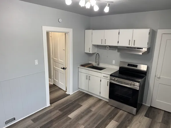 114 Bishop Ave #A, Plymouth, WI 53073