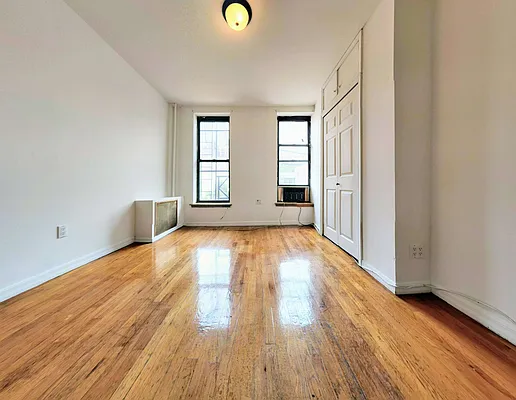 Rented by Union Square Property Management | media 16