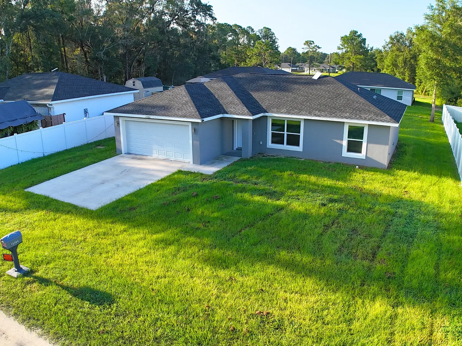 3 bed, 1267 sqft, $2,000 — Photo 3