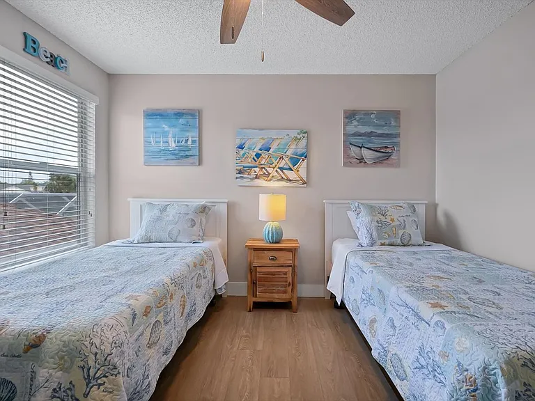 408 Jaybee Ave — Photo 31