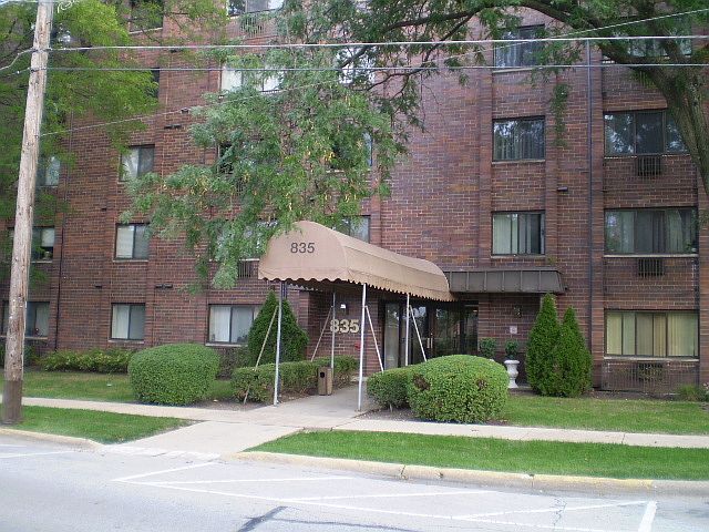 1st image of 835 Pearson St APT 206