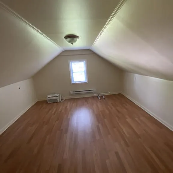 14013 Weaver Ave #B — Photo 5