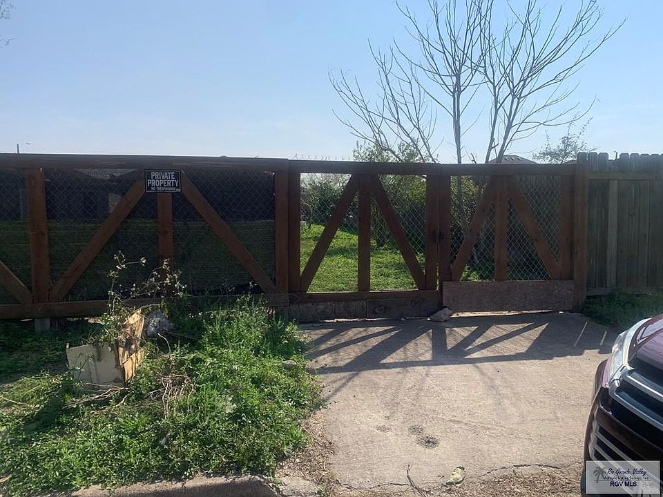 2nd image of 0 Los Arboles Ave