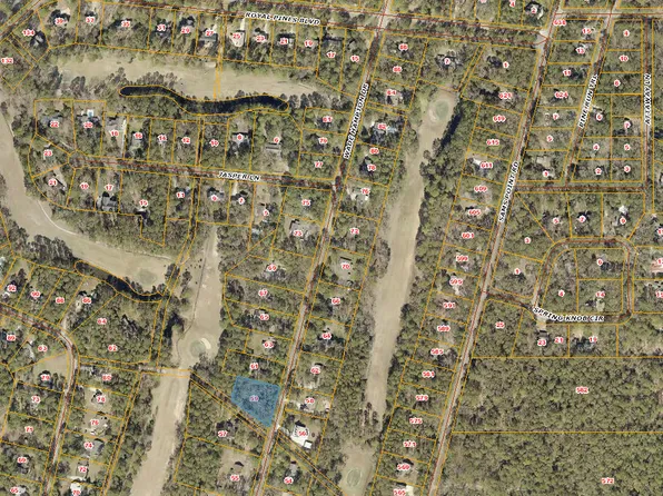 59 Wade Hampton Dr, Beaufort, SC 29907