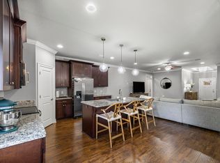 2136 Nina St, Navarre, FL 32566