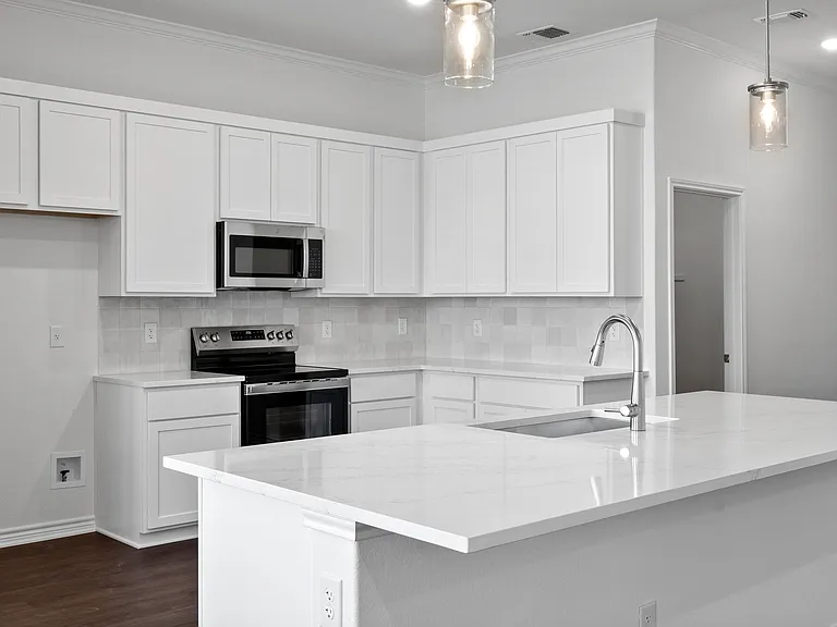 7308 Caladium Dr — Photo 15