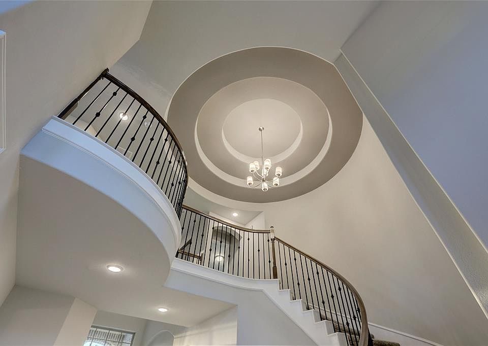 1st image of 30108 Redwood Peak Ln