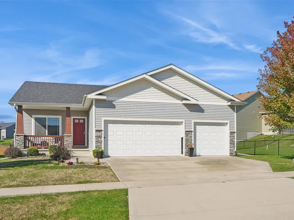 1216 Tuscany Dr SE, Altoona, IA 50009
