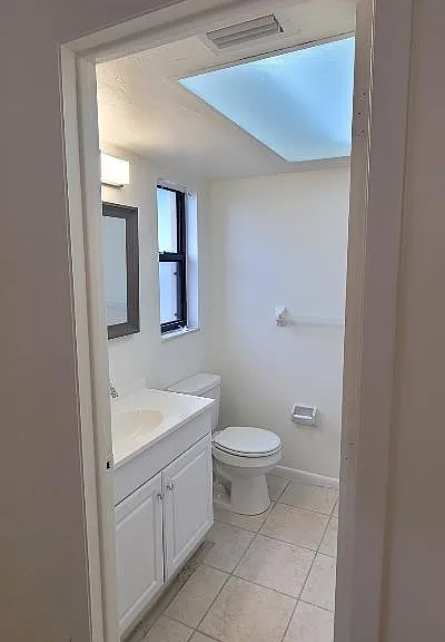 1318 SE 40th Terrace 2 — Photo 24