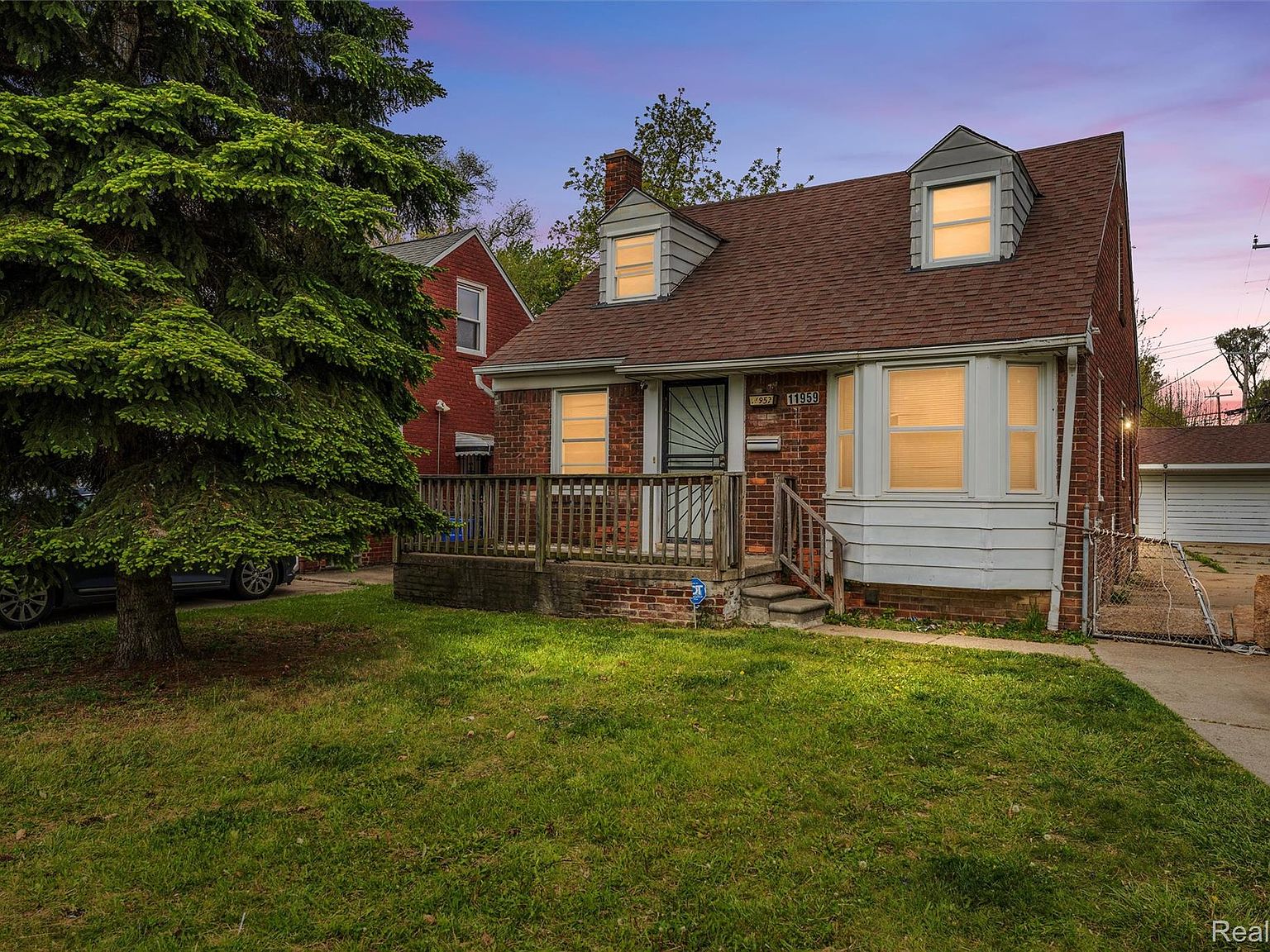 はる 11959 Roxbury St, Detroit, MI 48224 | MLS #20261035855 | Zillow