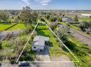 1524 2nd Ave, Olivehurst, CA 95961