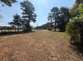 1510 S Byrd Ave, Shepherd, TX 77371