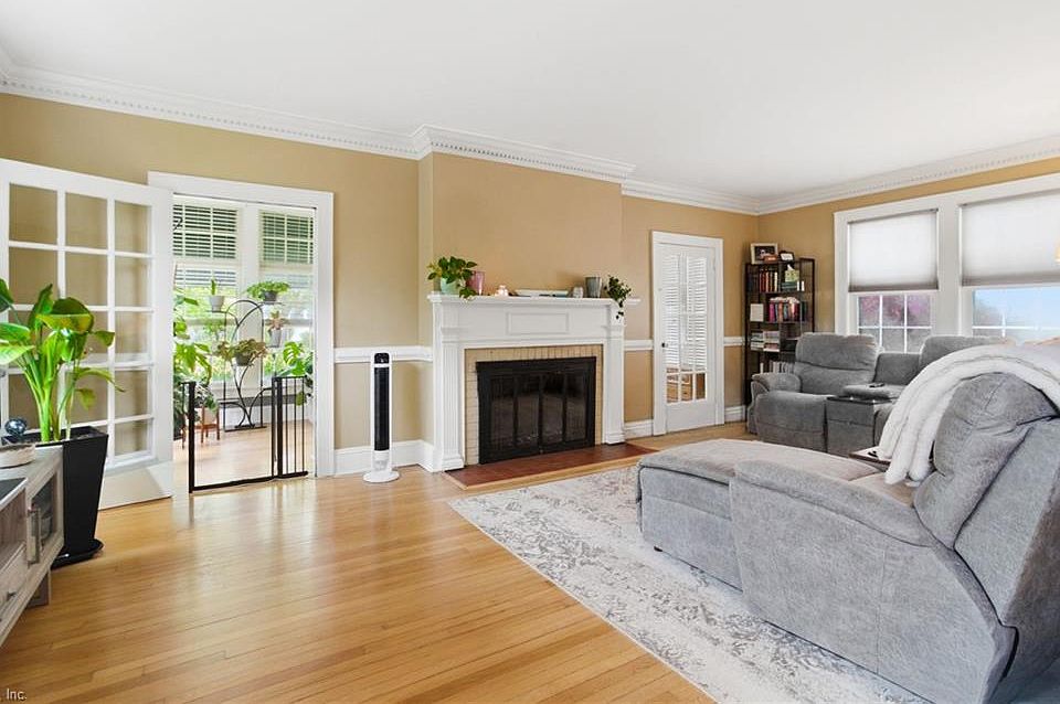 1st image of 5803 Upper Brandon Pl
