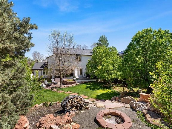 2nd image of 9421 Crestmore Way