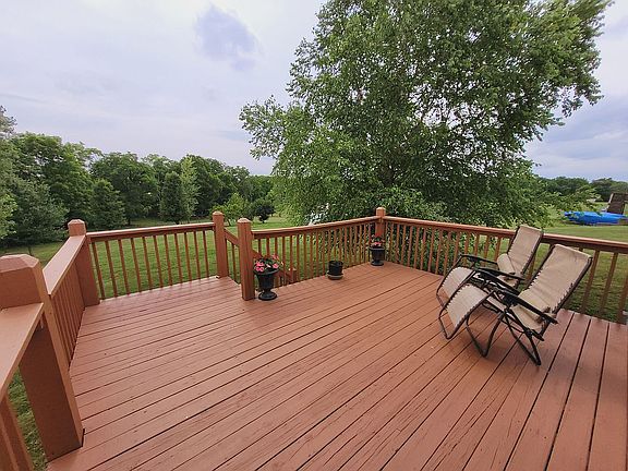 5th image of 565 Watkins Glen Way