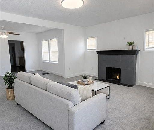 3rd image of 5009 Bellefontaine Ave