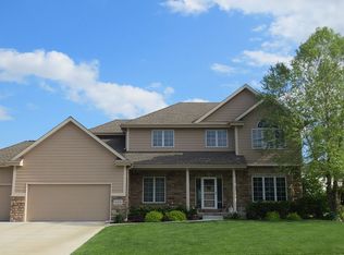 15310 Airline Ave, Urbandale, IA 50323