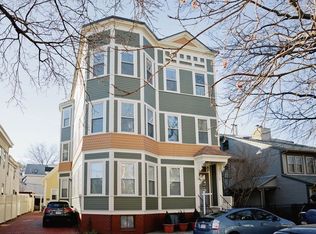 14 Cottage St #3, Cambridge, MA 02139