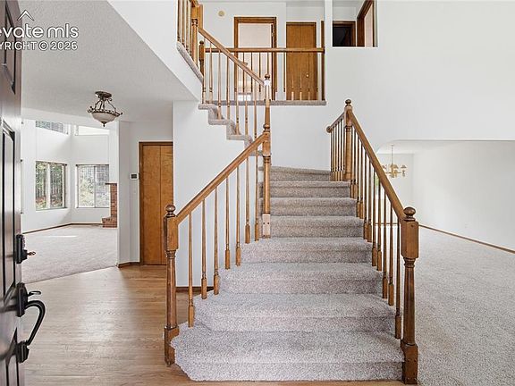 4th image of 7407 Montarbor Dr