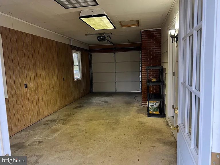 810 Wisteria Dr — Photo 39