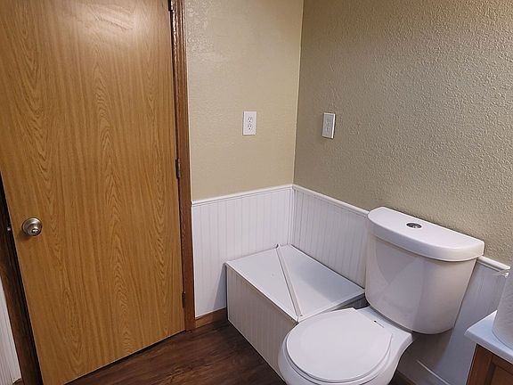 5th image of 7116 Irvine Ave NW #4