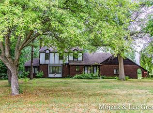 809 Maynard Ave NW, Grand Rapids, MI 49534