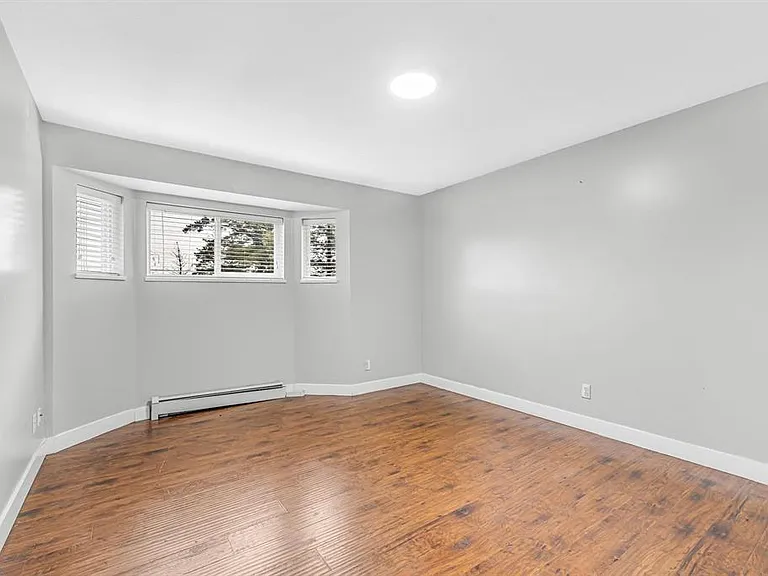 7865 148th St — Photo 10