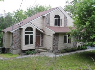 507 Norman Ct, East Stroudsburg, PA 18302