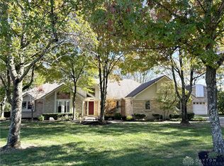 8864 Evan Ct, Springboro, OH 45066