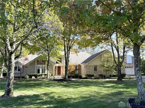 8864 Evan Ct, Springboro, OH 45066