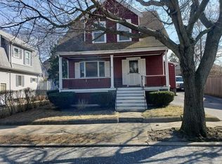 100 Woodlawn St, Lynn, MA 01904