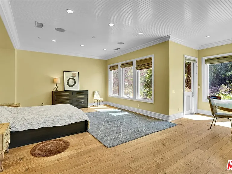 29734 Mulholland Hwy — Photo 17