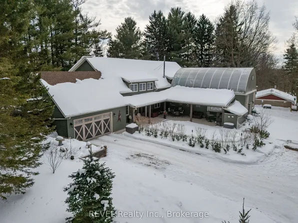 573 Canboro Rd, Pelham, ON L0S 1C0