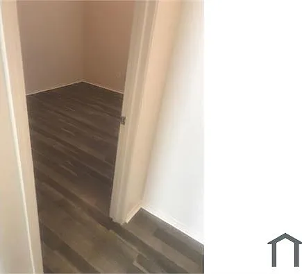 1444 Castle Ridge Rd — Photo 5
