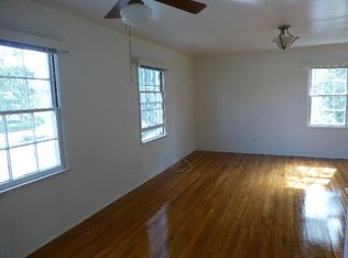 824 E Carson St, Long Beach, CA 90807