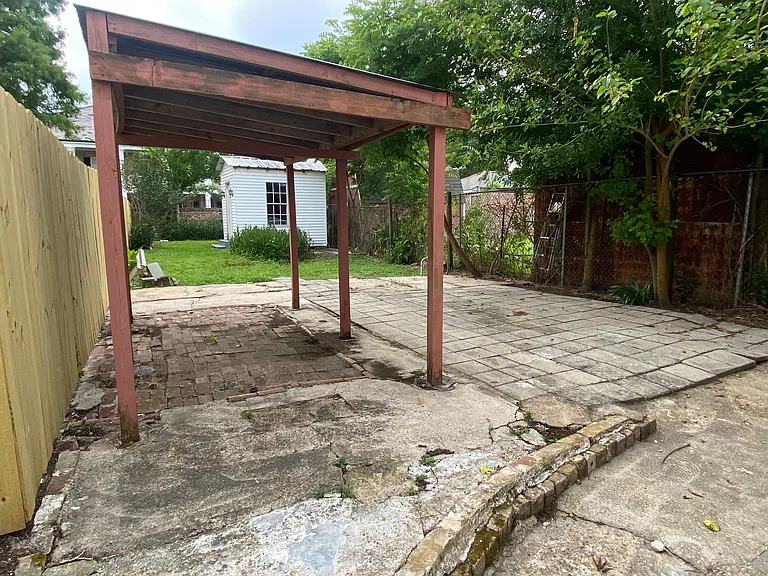 344 Angela Ave — Photo 7