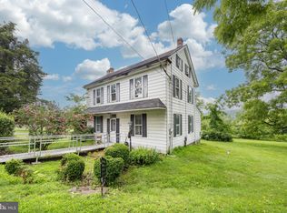 1398 Chestnut Grove Rd, Pottstown, PA 19464