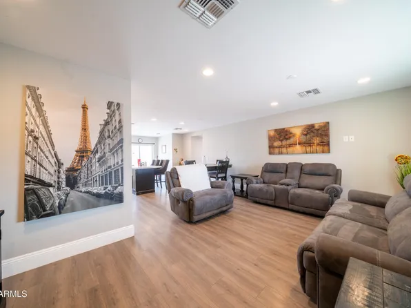 5242 N 19TH Drive, Phoenix, AZ 85015