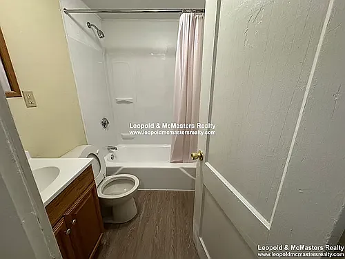 1124 Commonwealth Ave — Photo 56